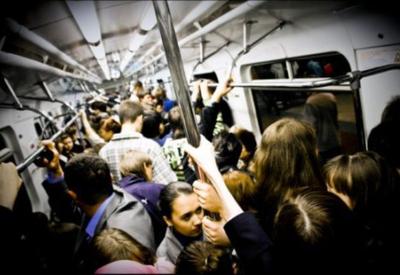 Metro istifadəçiləri mütləq oxusun <span class="color_red">– 100 manat cərimə oluna bilərsiniz</span>