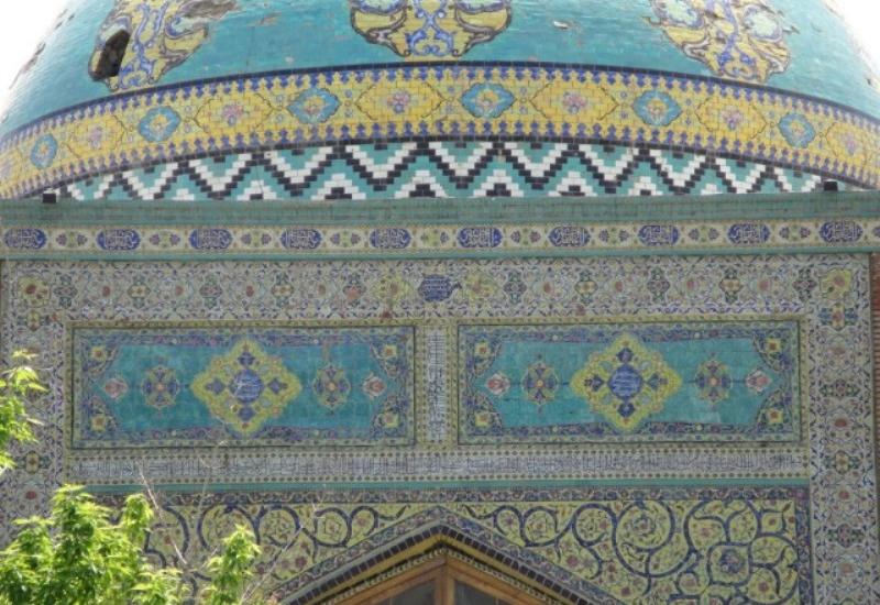 Голубая мечеть Иревана ждет истинных хозяев