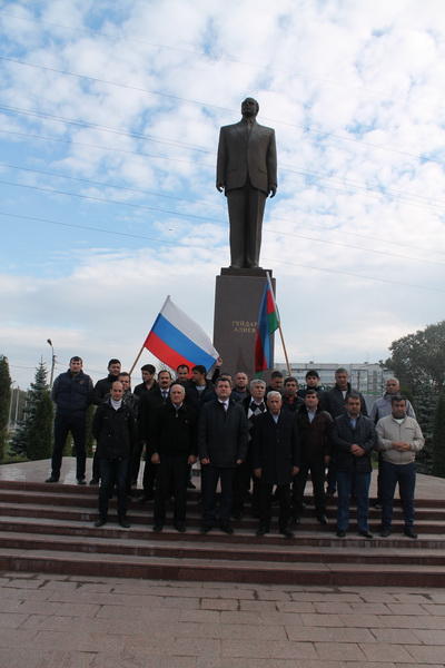 Азербайджанцы Ульяновска отметили День независимости
