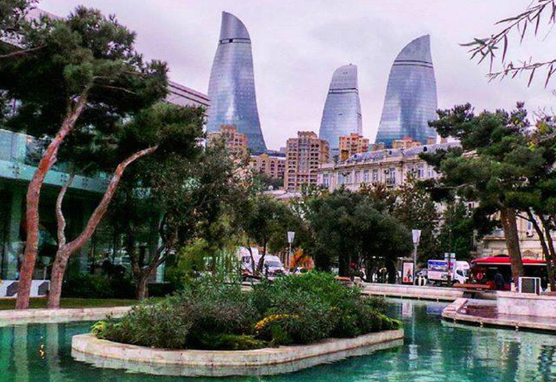 Как Азербайджан заработает на противостоянии Украины и России