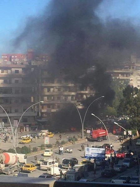 Мощный взрыв у сирийского университета, десятки убитых