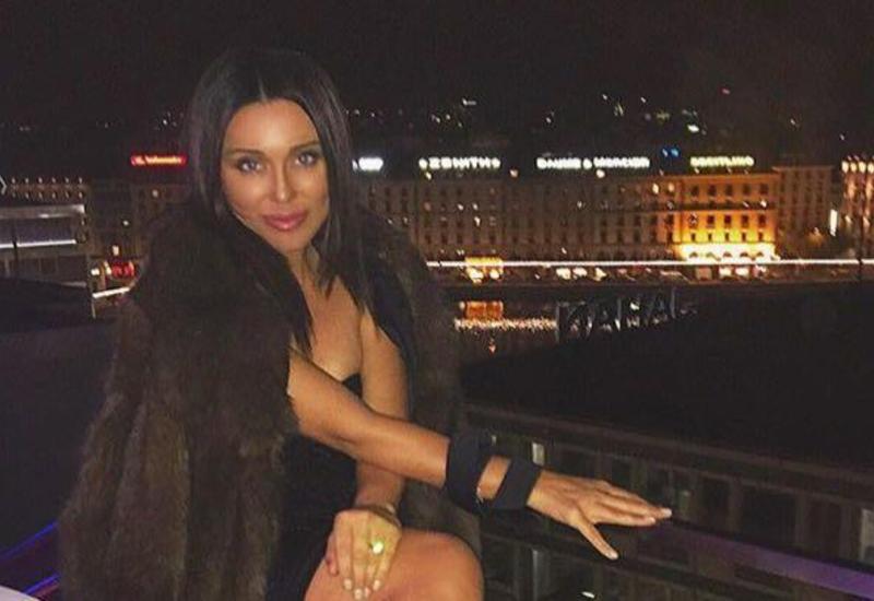 Рена аббасова. Шахина аббасова. Фото аббасова. Фото аббасова. Рена аббасова.