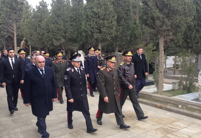 В Баку похоронили полицейских, погибших от рук террористов в Нардаране