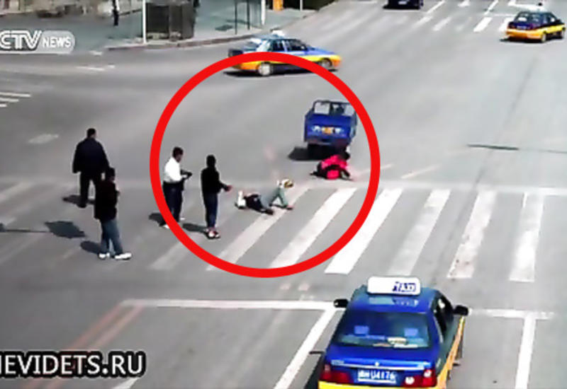 Лихач сбил пешехода, но судьба тут же наказала его