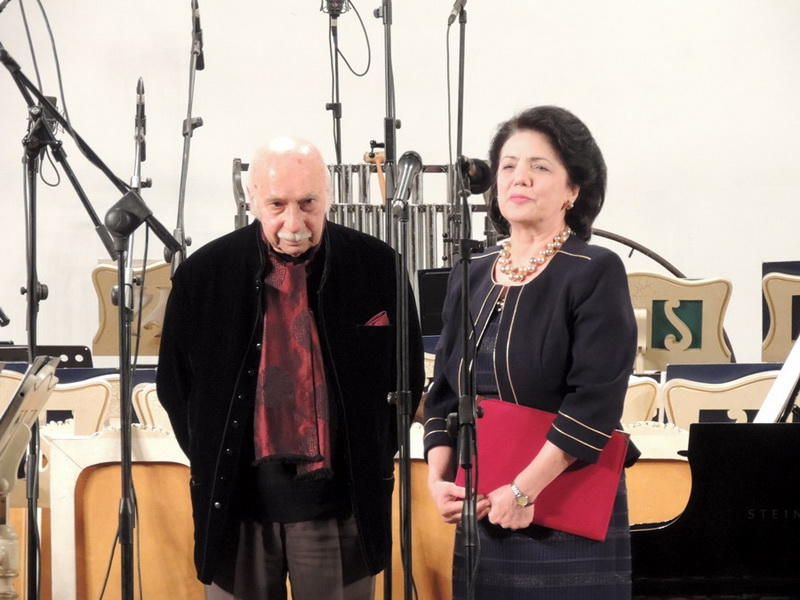 Автор музыки к "Мимино" отметил в Баку юбилей