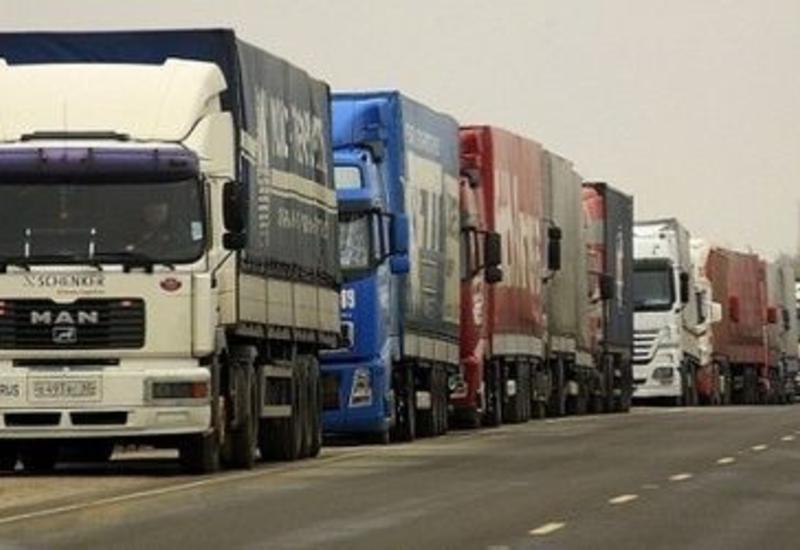 На въезде в Россию застряли более тысячи турецких грузовиков