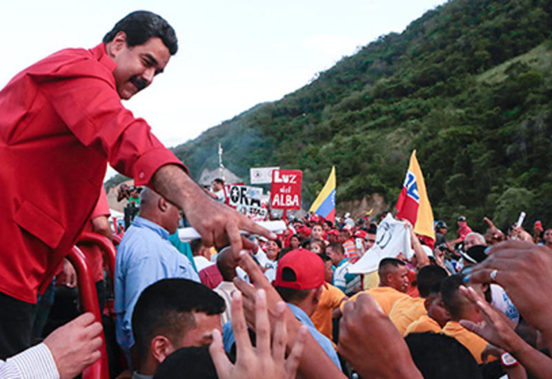 На выборах в Венесуэле побеждает оппозиция