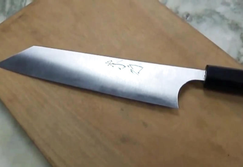 Владельца этого ножа лучше не обижать