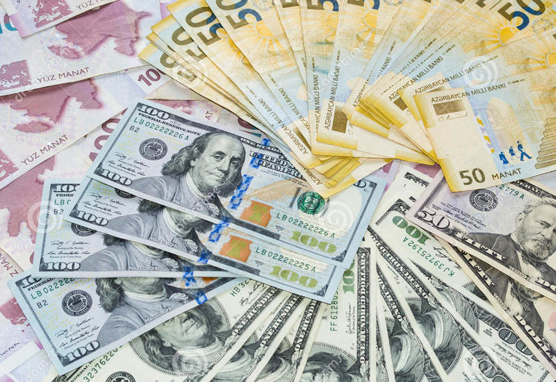 Манат и доллар: что произошло с курсом на самом деле, и почему