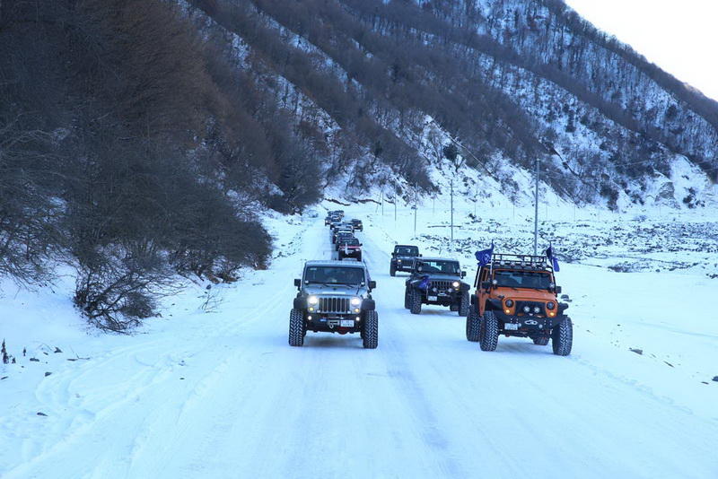 Автомобильная федерация Азербайджана организовала в Габале гонки Offroad