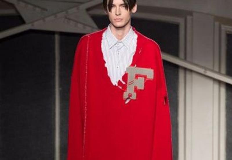 Raf Simons Fall-Winter 2016/17 на Paris Fashion Week