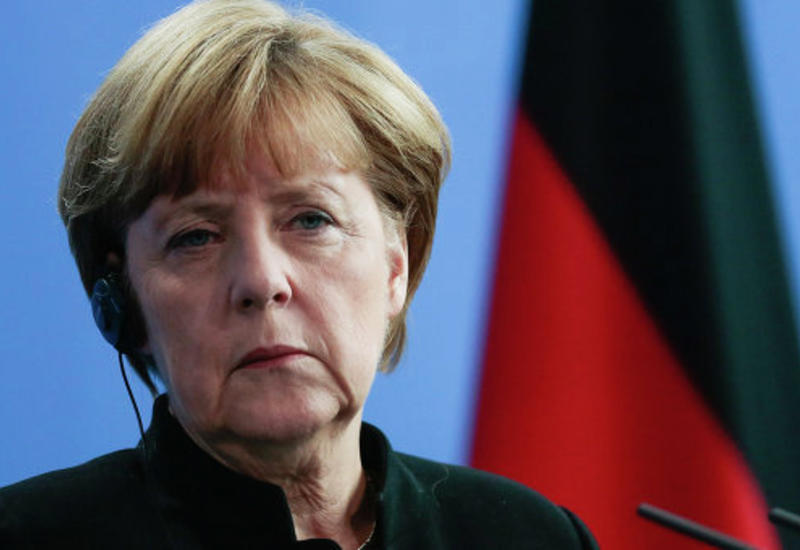 Меркель принесла присягу
