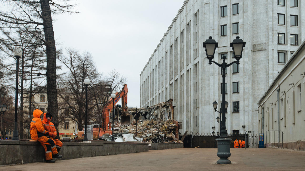 МЧС об обрушении подземного перехода в Москве