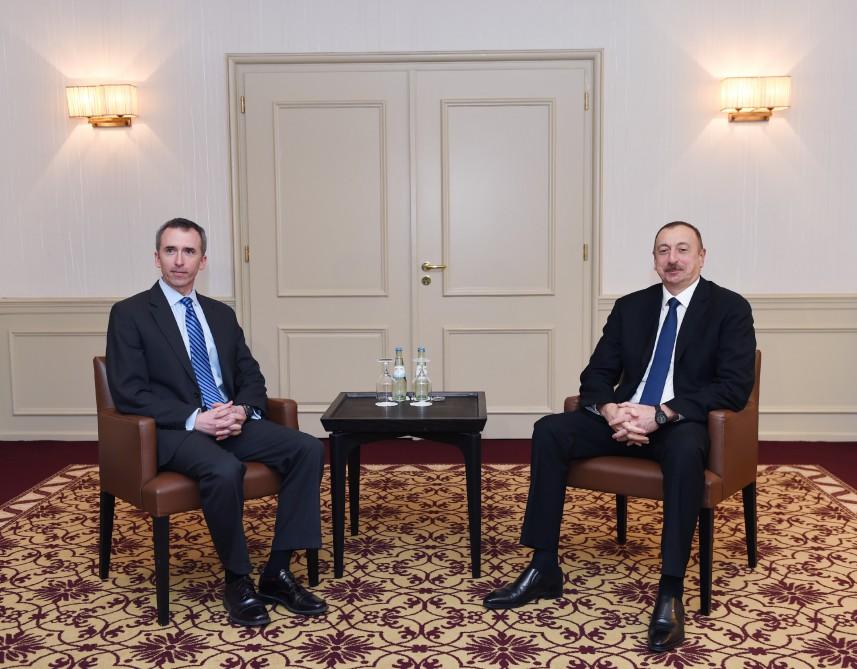 Президент Ильхам Алиев встретился в Мюнхене с замсекретаря обороны США