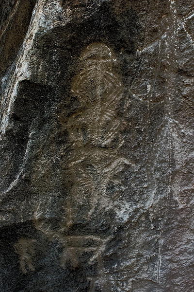 Путешествие в древность - о чем расскажут камни Гобустана