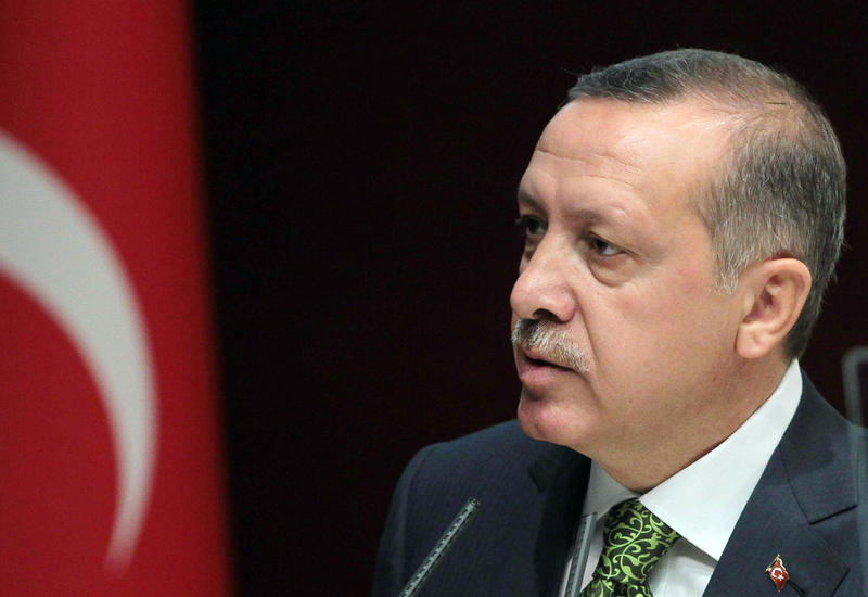 Эрдоган обсудил с Меркель голосование по "геноциду армян"