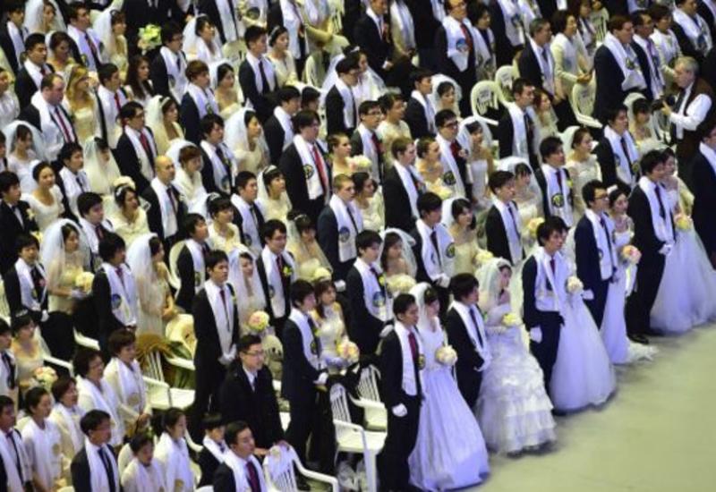 В Южной Корее прошло массовое бракосочетание сектантов