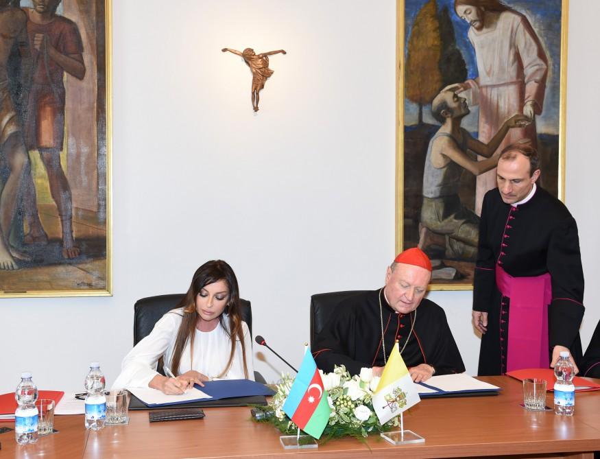 Первая леди Мехрибан Алиева: "Азербайджан вносит вклад в развитие межцивилизационного, межкультурного диалога"