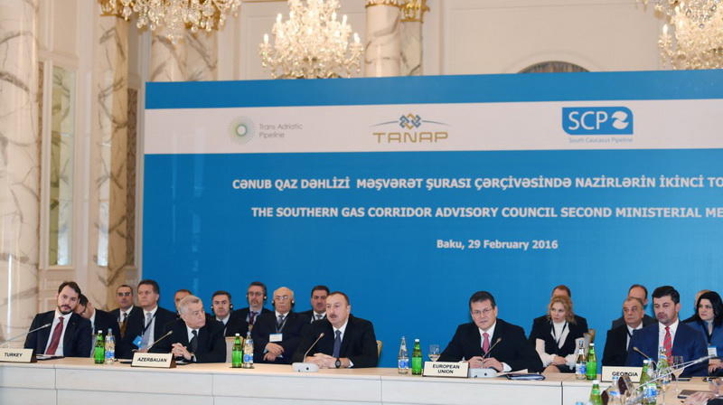 Ильхам Алиев принял участие в подписании Совместной декларации заседания министров в рамках Консультативного совета «Южного газового коридора»
