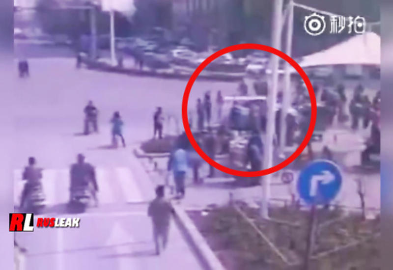 В Китае машина врезалась в группу студентов