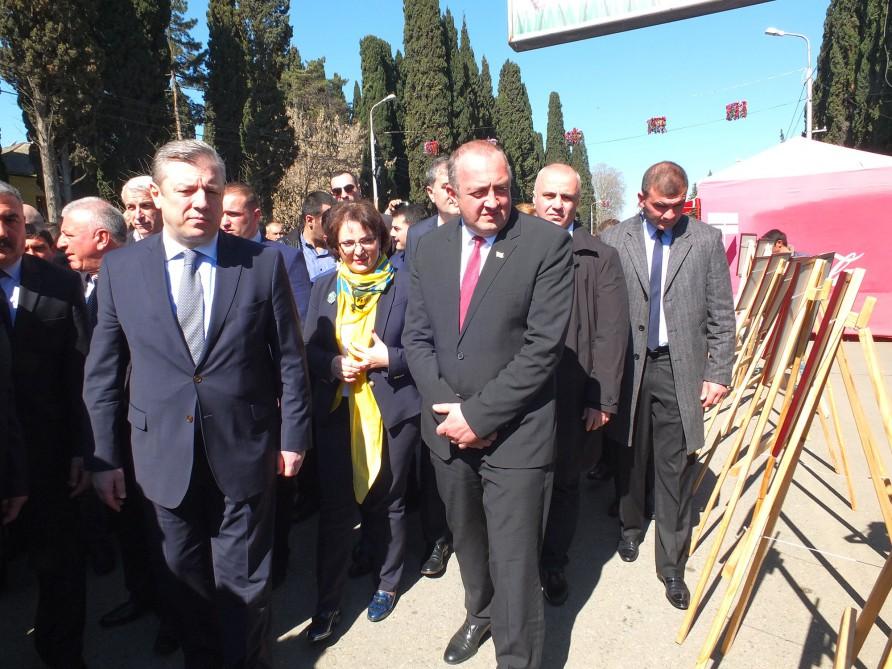 Президент и премьер-министр Грузии приняли участие в праздновании Новруз байрама в Марнеули