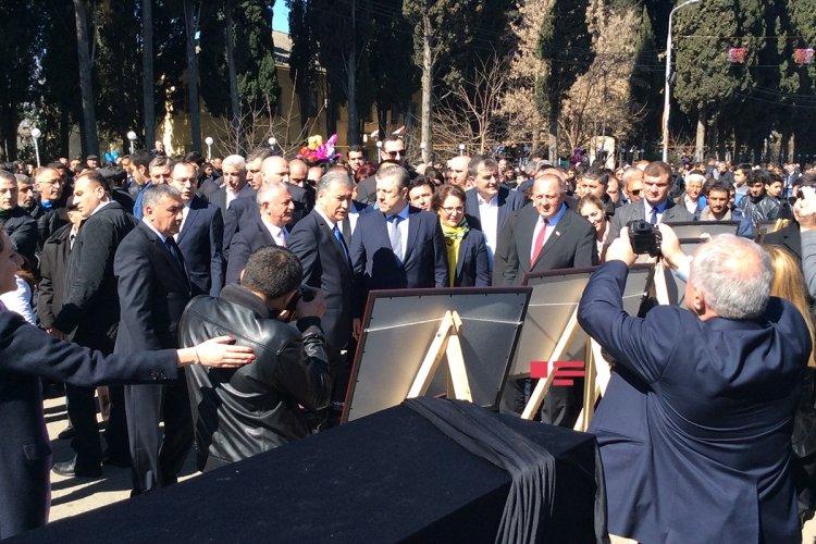 Gürcüstan prezidenti azərbaycanlıların bayramına qatıldı