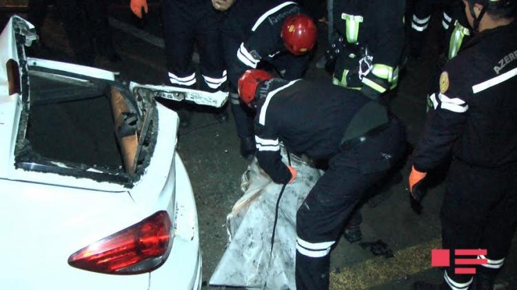 Трагедия в Баку: водитель сгорел в страшном пожаре при ДТП