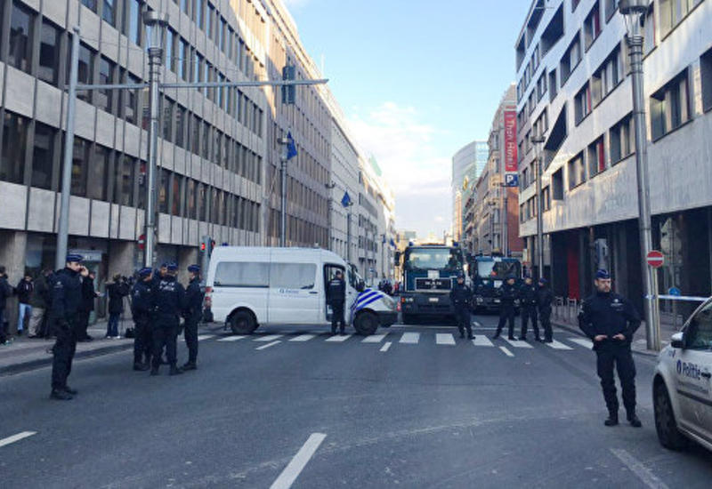 Расследование взрывов в Бельгии: братья-смертники и бдительный таксист