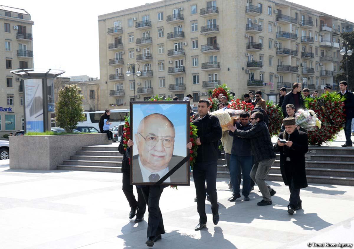 В Баку прошла церемония прощания с Максудом Ибрагимбековым