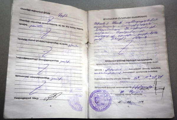 Азербайджанская армия захватила документы и средства связи армян