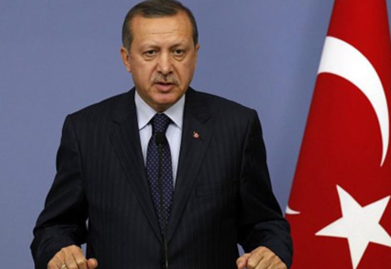 Эрдоган: Провести внеочередной съезд партии решил Давутоглу
