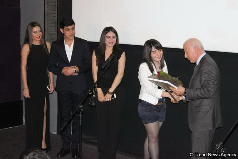 В Баку наградили победителей первого Фестиваля буктрейлеров