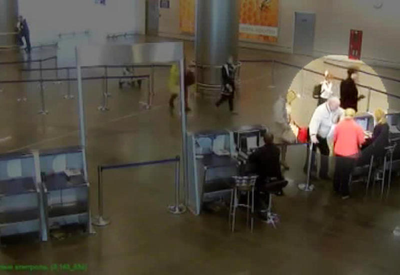 Прямой эфир без камеры. Камеры в аэропорту. Видеонаблюдение в аэропорту. Видеокамера наблюдения в аэропорту. Камеры наблюдения на аэродроме.