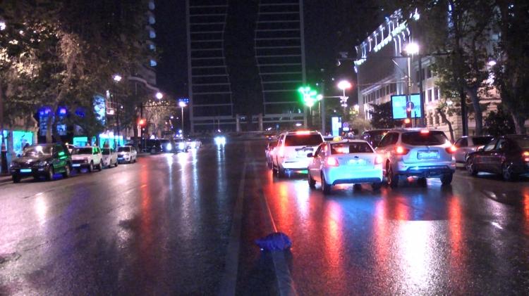 В Баку Nissan сбил инвалида-колясочника