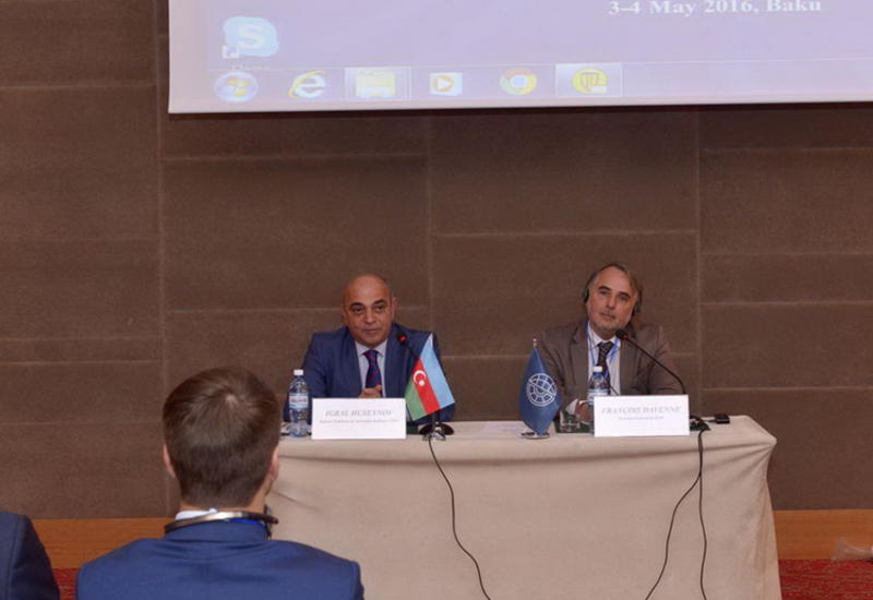 В Баку обсуждают международные ж/д грузоперевозки