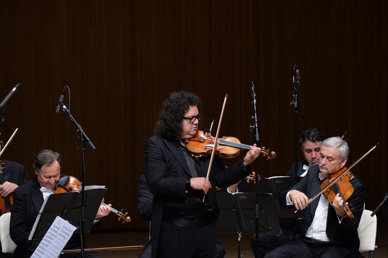 Центр Гейдара Алиева представил волшебный мир Будапештского камерного оркестра