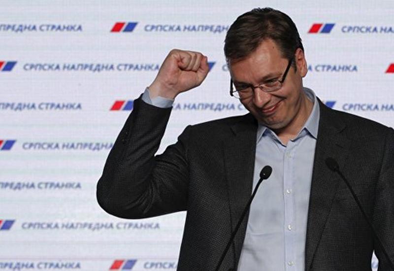 Власть и оппозиция празднуют успех на парламентских выборах в Сербии