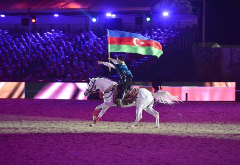 Карабахские скакуны очаровали на шоу в честь 90-летия королевы Елизаветы II