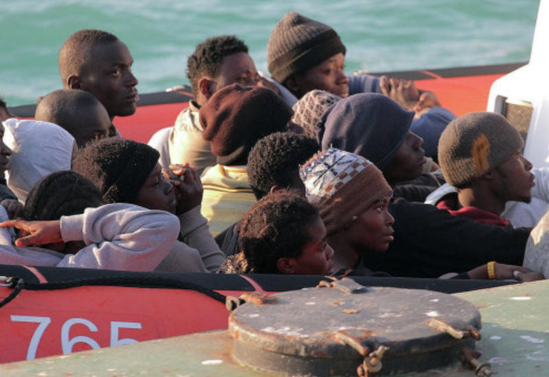 Не менее трех тысяч мигрантов спасены у берегов Ливии