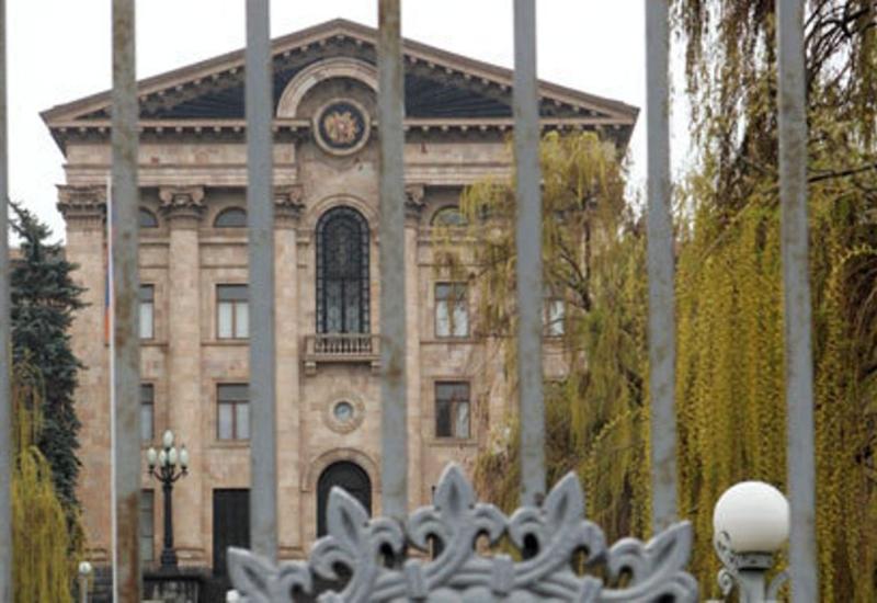 Хамство и насилие в армянском парламенте стали нормой