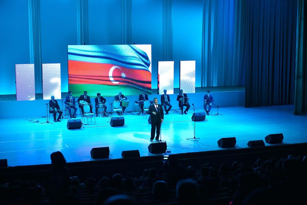 Во Дворце Гейдара Алиева прошел концерт "Мой древний край - Азербайджан!"