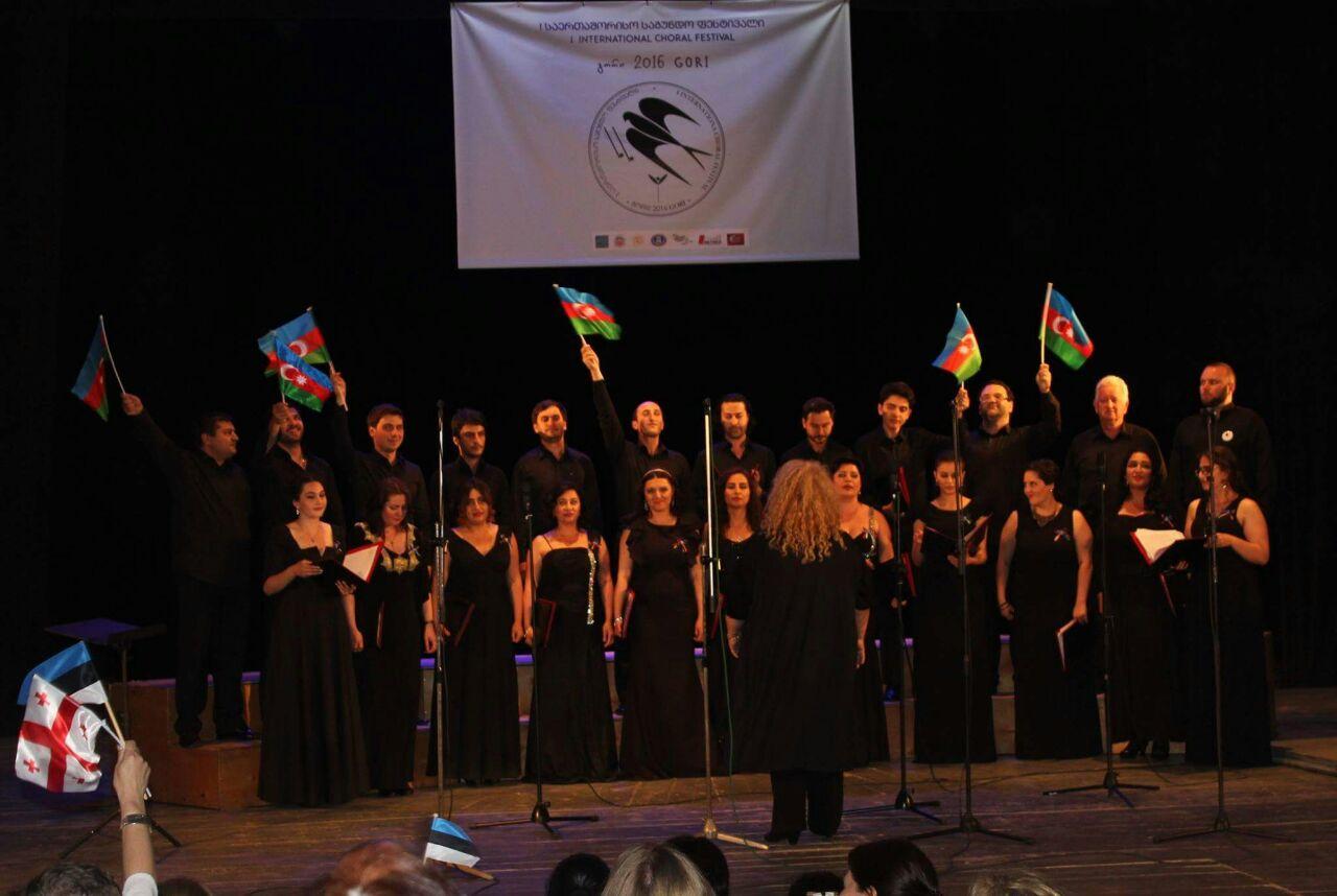 Гюльбаджи Иманова: Даже армянские артисты аплодировали нашим солистам