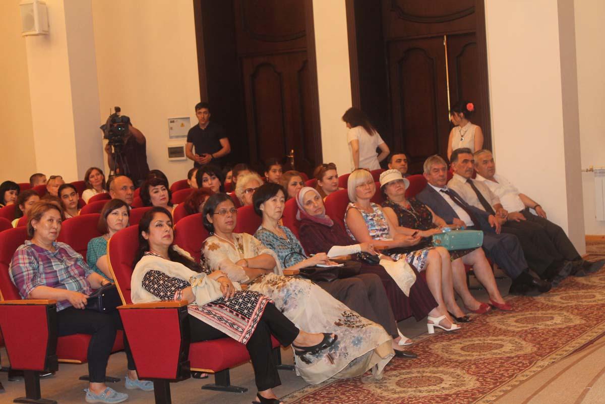 В Ташкенте состоялась презентация азербайджанского кялагаи