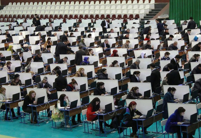 Около 5000 азербайджанских учителей сдали экзамен