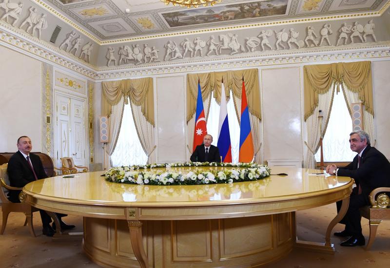 Президенты России, Азербайджана и Армении согласовали заявление по Карабаху
