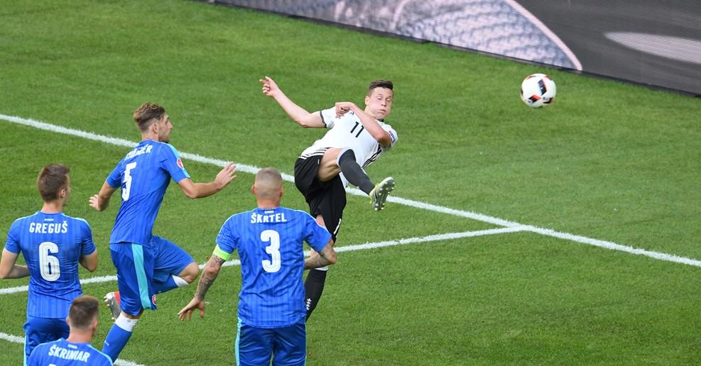 Евро-2016: сборная Германии разгромила команду Словакии