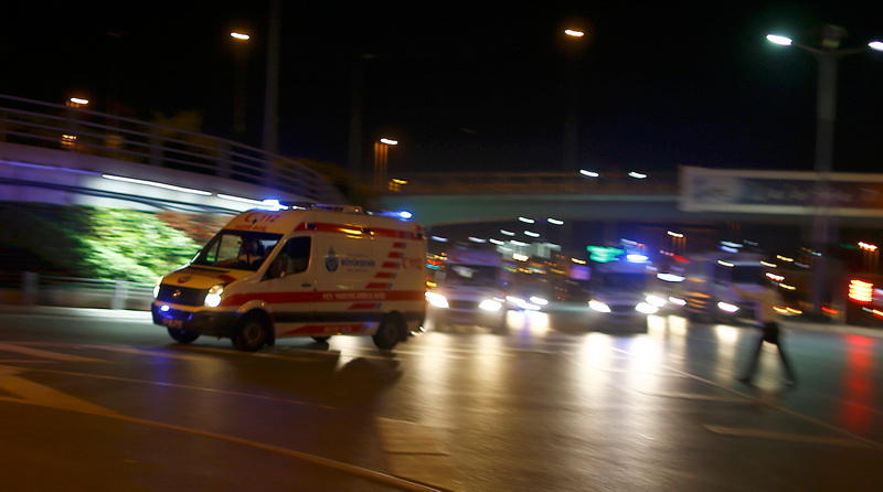 Кровавая ночь в Стамбуле: теракт в аэропорту Ататюрка
