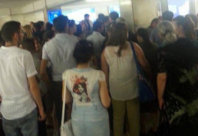 Bakı metrosunda PROBLEM <span class="color_red">- FOTOLAR</span>