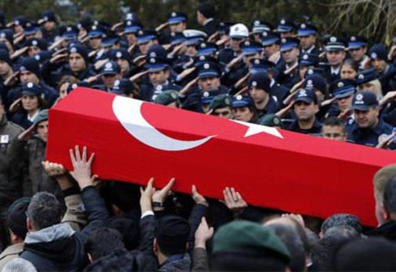 Боевики убили 8 турецких военных, 25 раненых