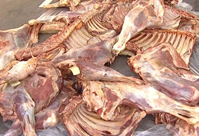 В Баку обнаружено мясо неизвестного происхождения